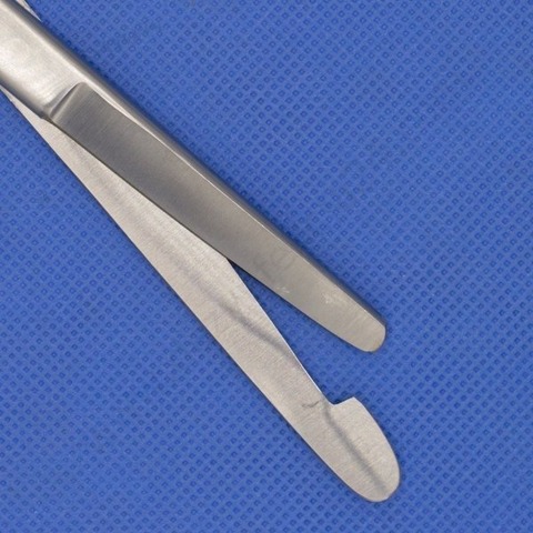 Nożyczki operacyjne z kulką 21 cm - proste